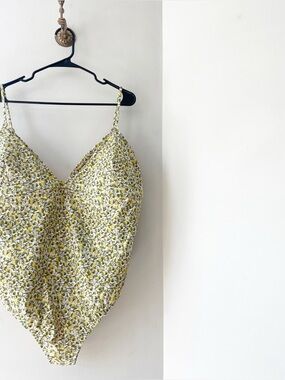 NWT • JCrew Plunge one-piece swimsuit in Liberty® Eliza's Yellow fabric Size 24